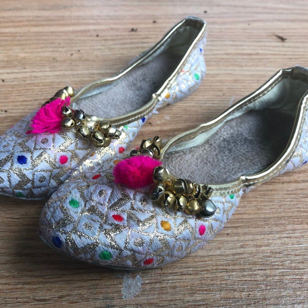 Girl's Rhinestones Pointed Toe Flats Slip On Shoe